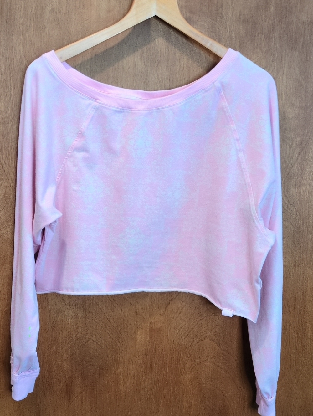 JoyLab Light Pink Cropped Off Shoulder Long-Sleeve Sweatshirt Size S